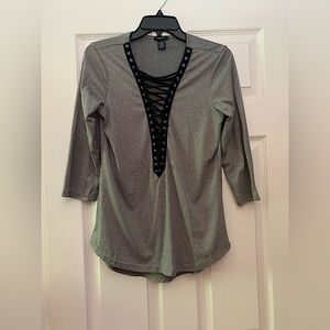 Rue21 quarter sleeve shirt